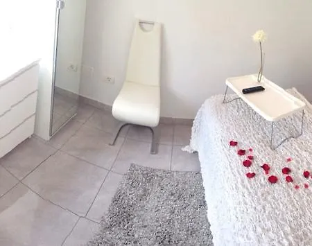 Apartment Modern Close Las Vistas *